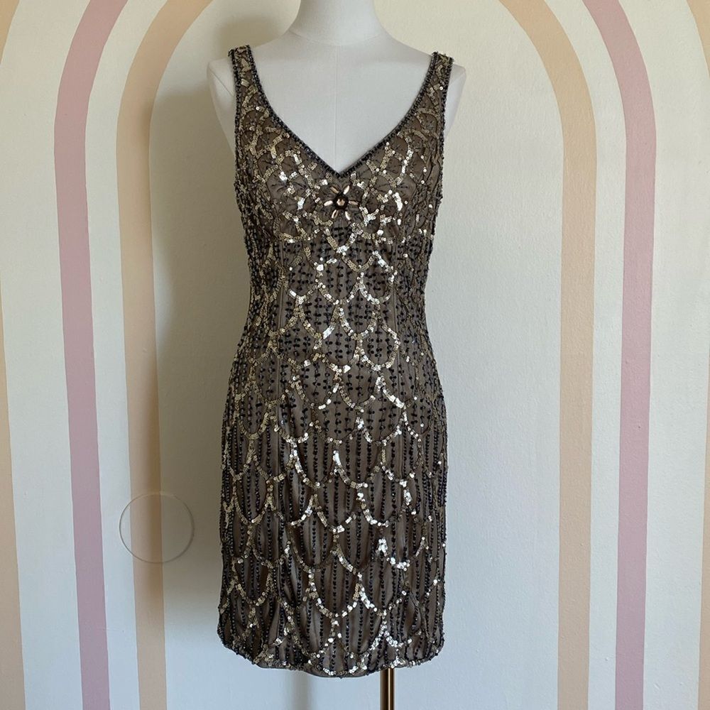 Sue Wong Nocturne Vintage Black ad Nude/ Cream Beaded Sequin Cocktail Dress Sz 8 - Picture 2 of 13